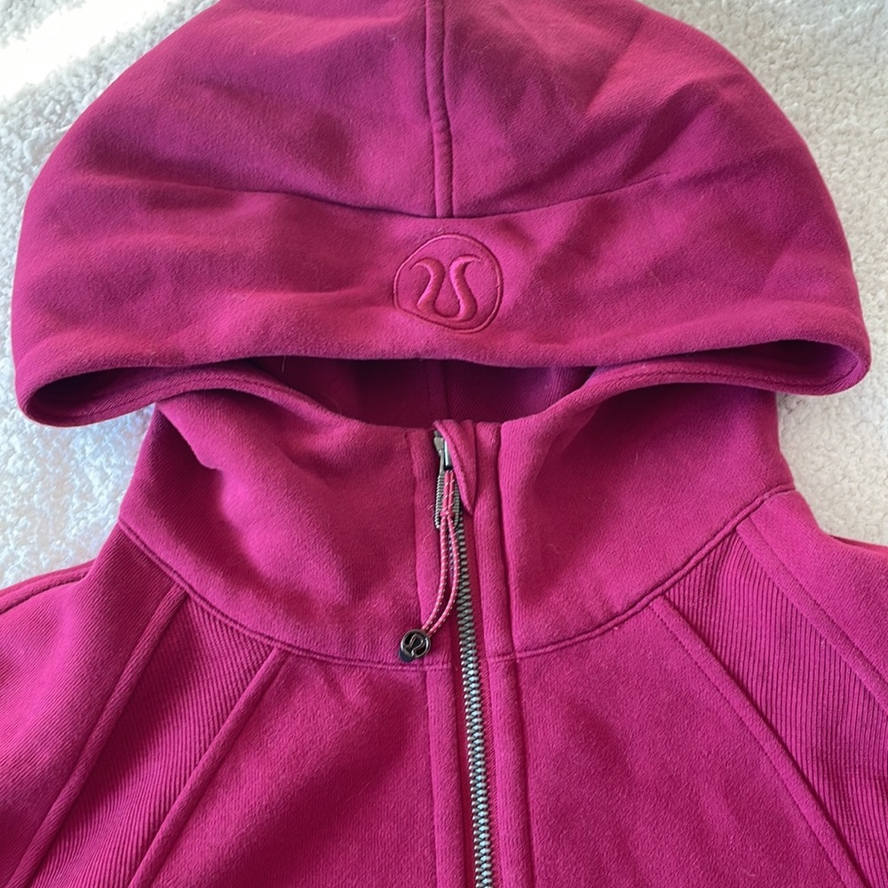 Lululemon Scuba - Picture 2 of 3